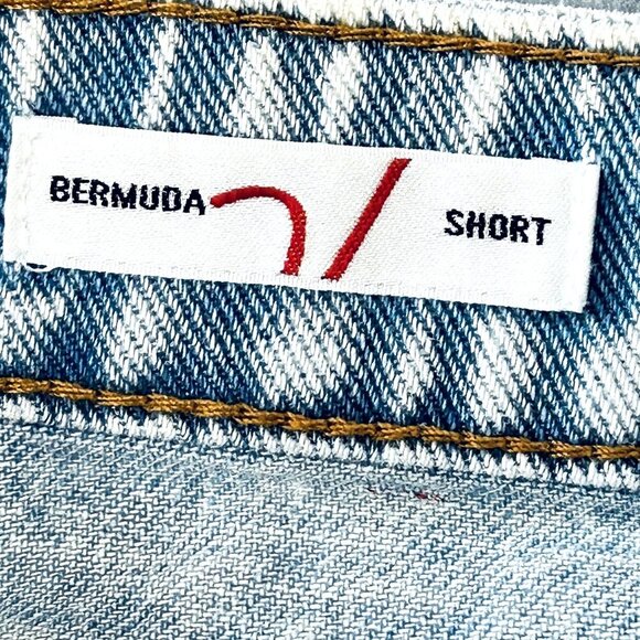 Vigoss Bermuda Denim Jean Size 27 Shorts Frayed Hem High Rise Blue Light Wash - Picture 7 of 14